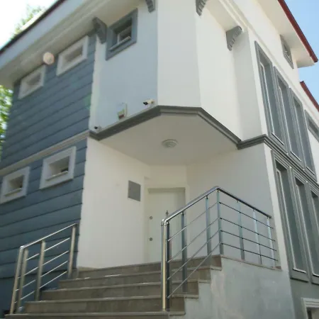Cascarilla Villa *